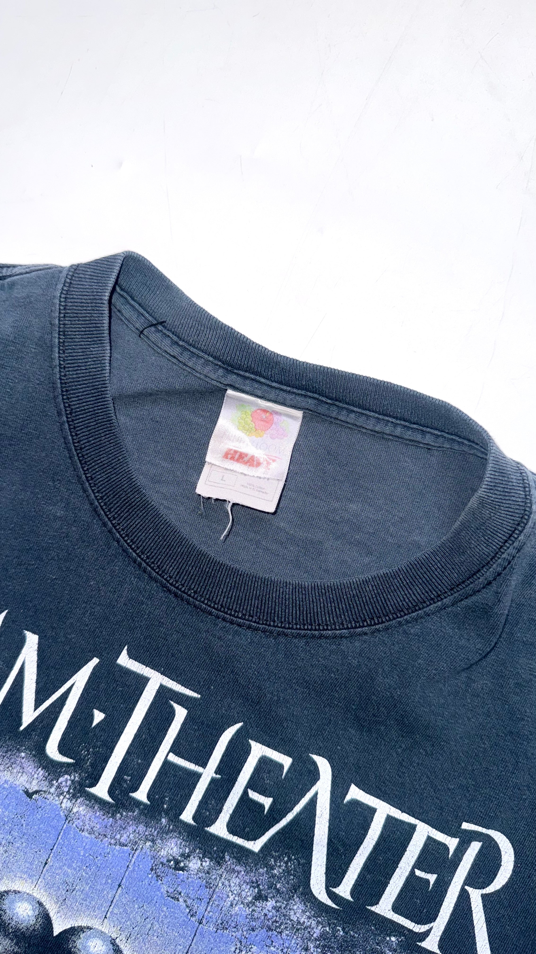 2000s Vintage “Dream•Theater” Graphic T shirt