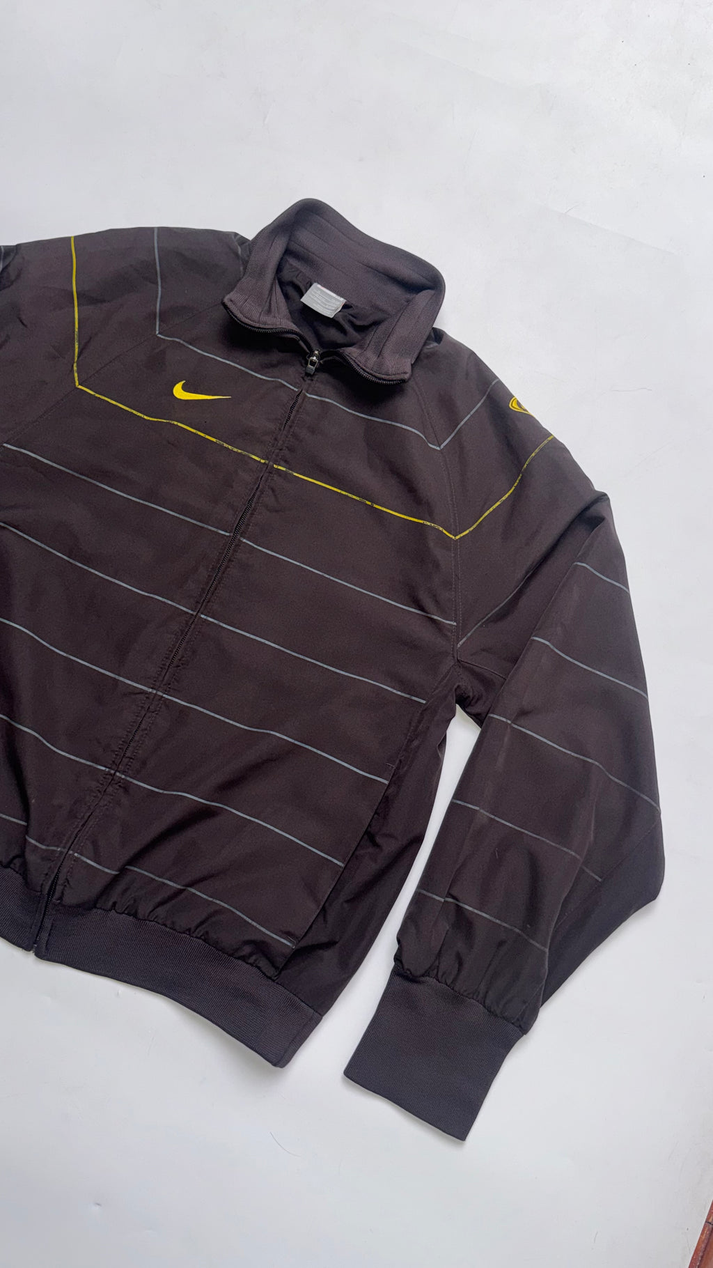 2000s Nike Brown Striped Track Jacket