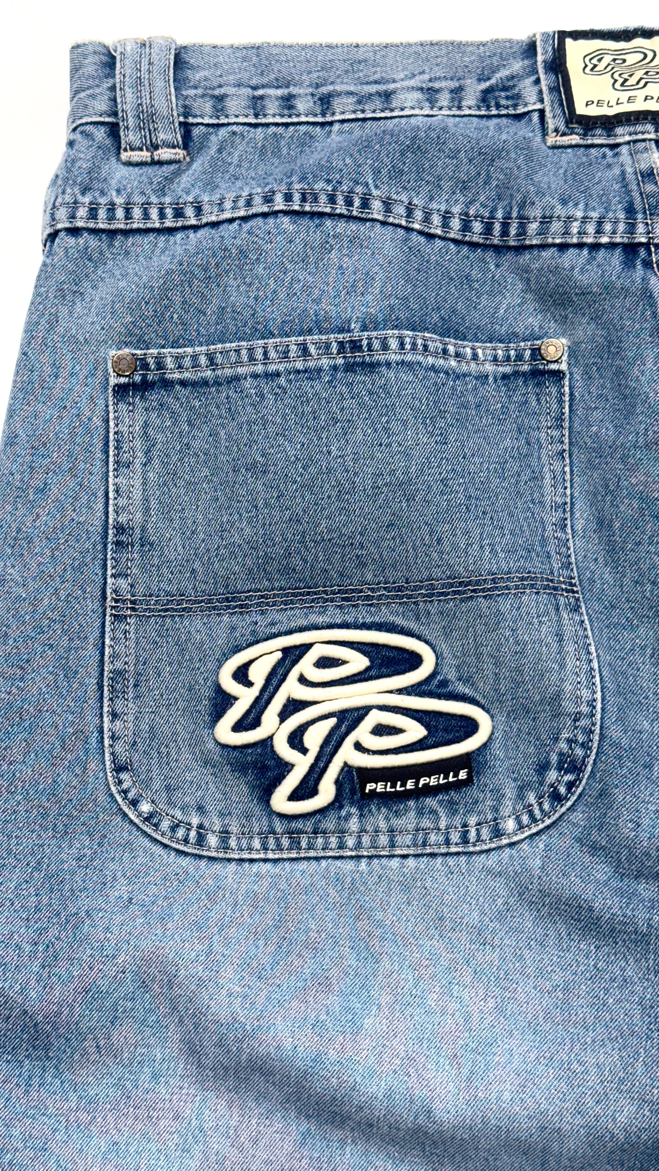 2000s Pelle Pelle Baggy Jorts