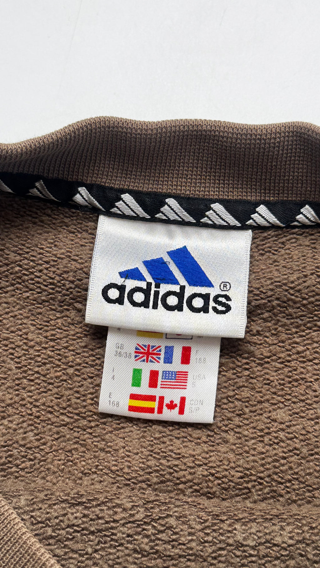 Adidas καφέ κρουαζέ λαιμόκοψη αρχές δεκαετίας 2000