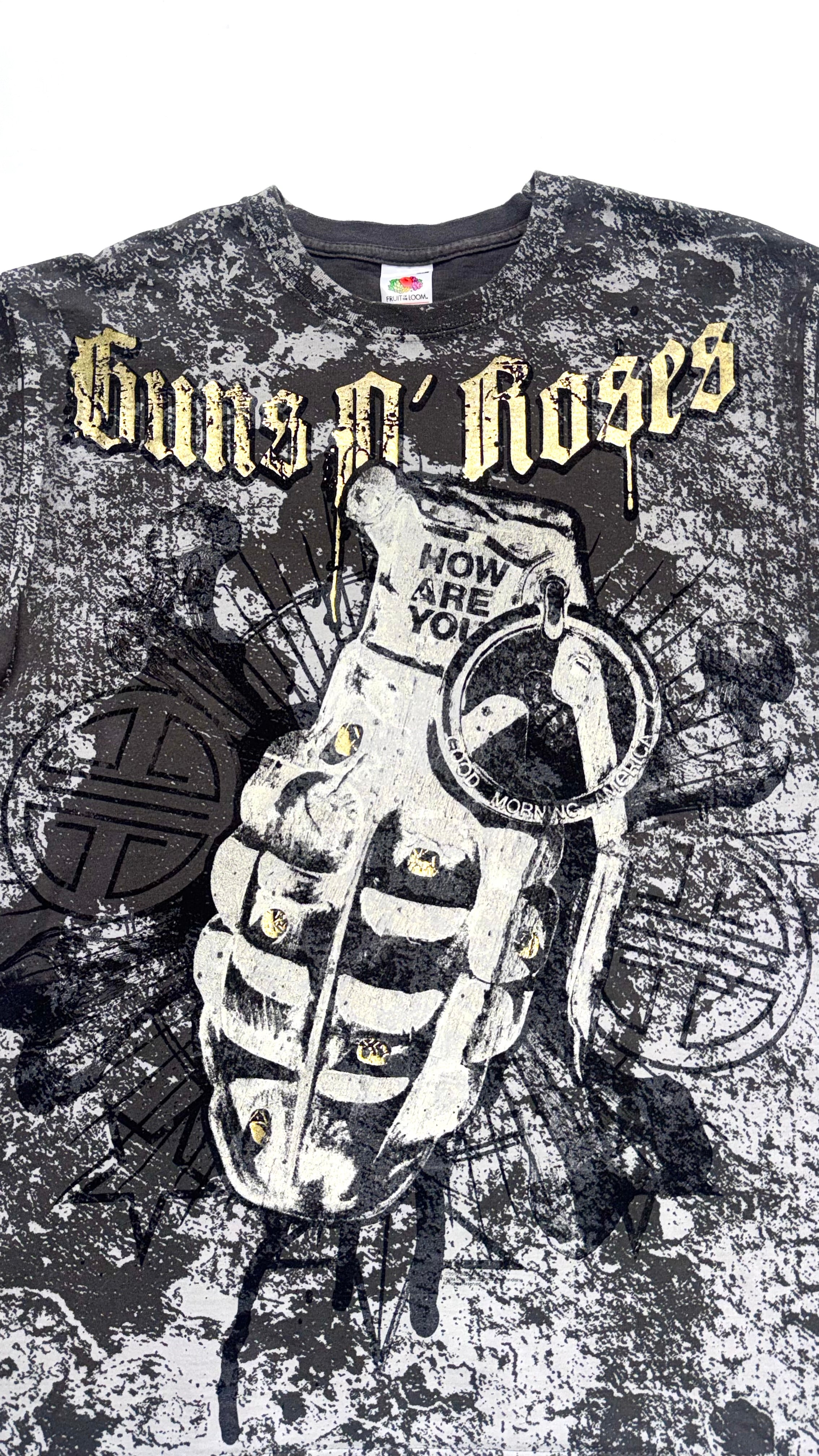 Vintage 2000s Gun n’ Roses Graphic T shirt