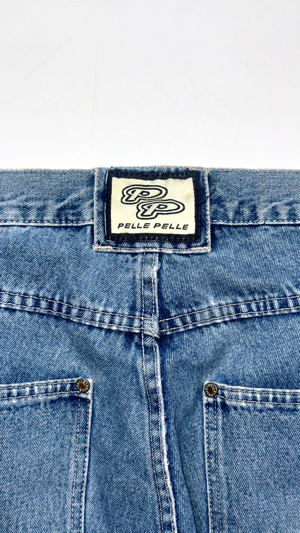2000s Pelle Pelle Baggy Jorts