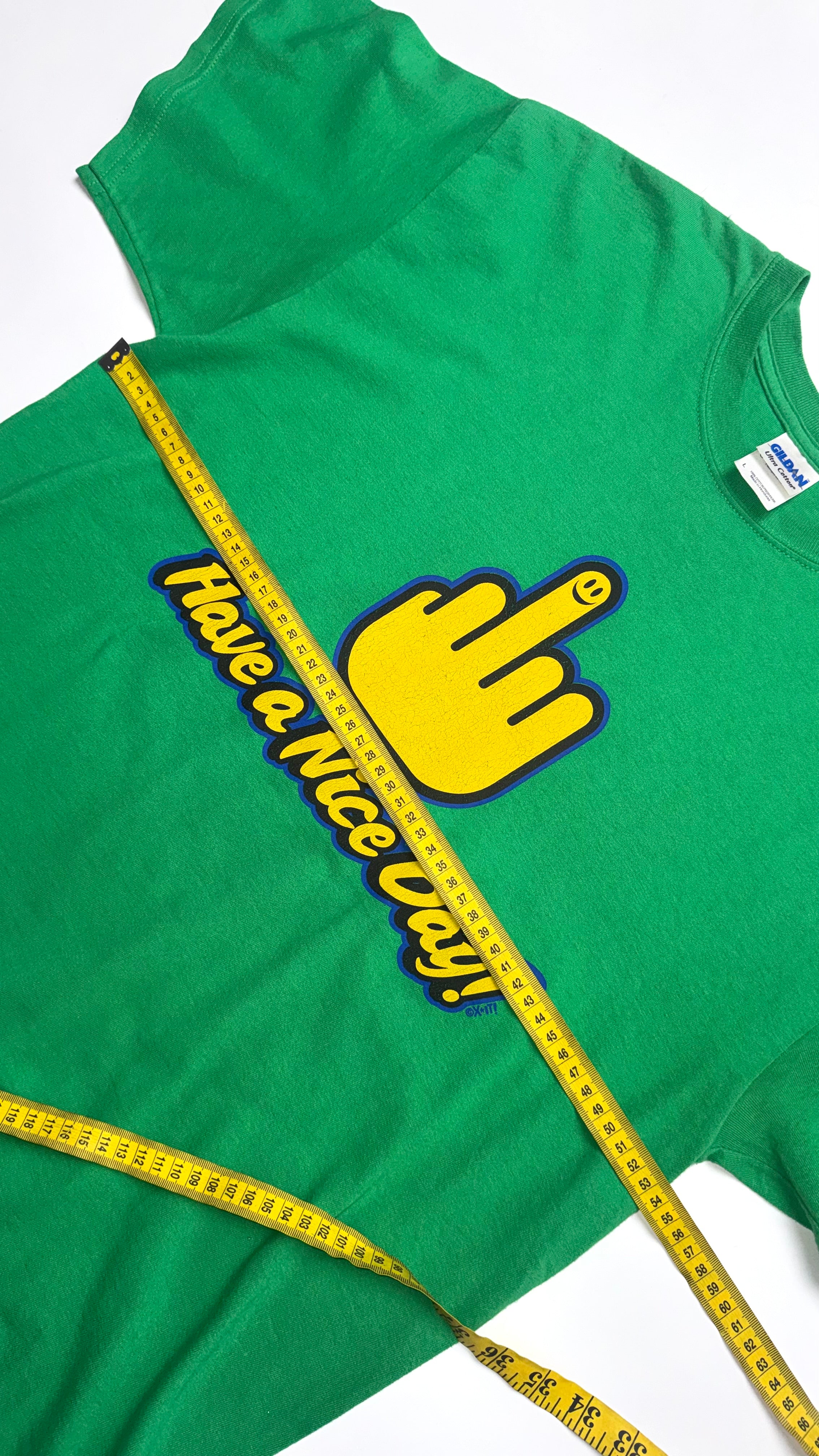 Y2K Gildan Graphic t shirt