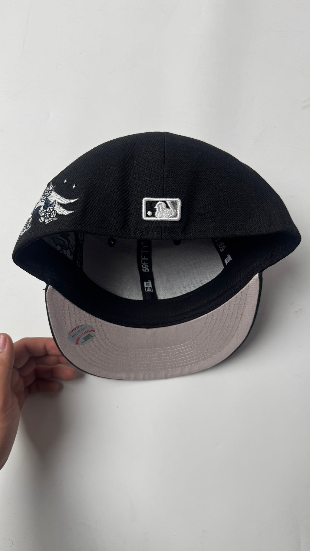 New Era Black Bird “NY” CAP