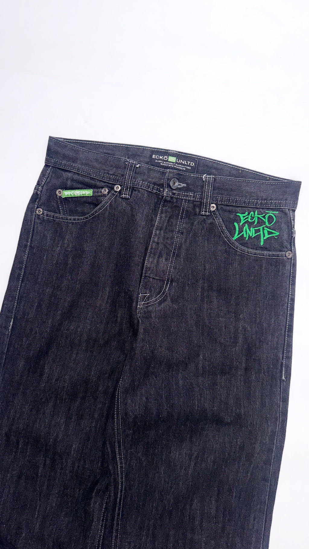 Vintage 2000s Baggy ECKO UNTD Jeans Size 32