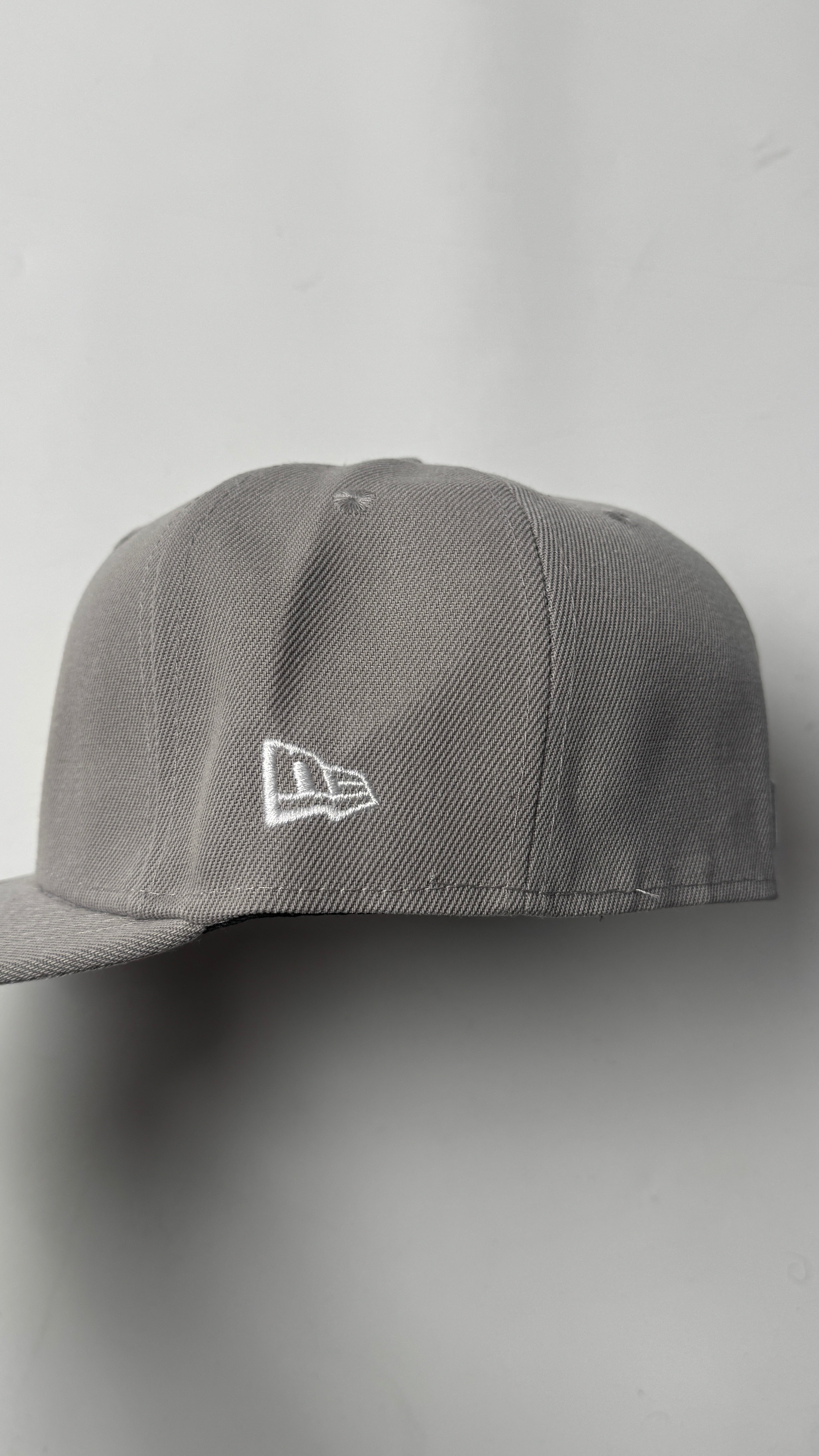New Era Grey “LA” Cap