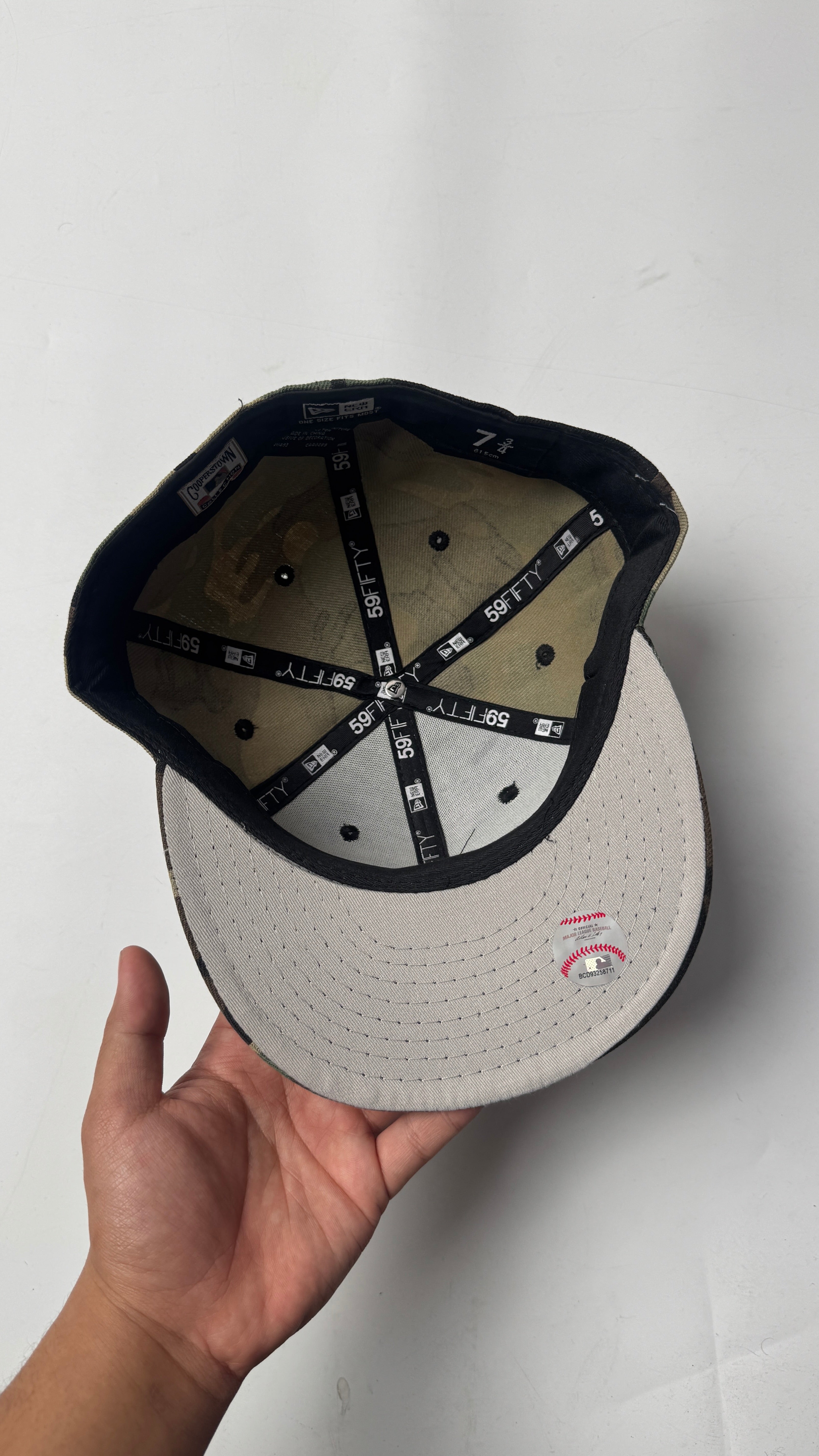 New Era Camo “LA” CAP