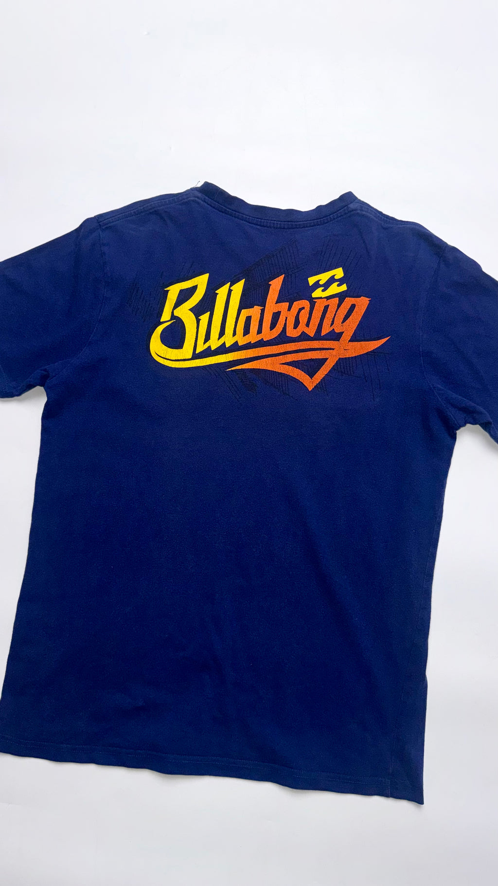 2000s Billabong Graphic T shirt