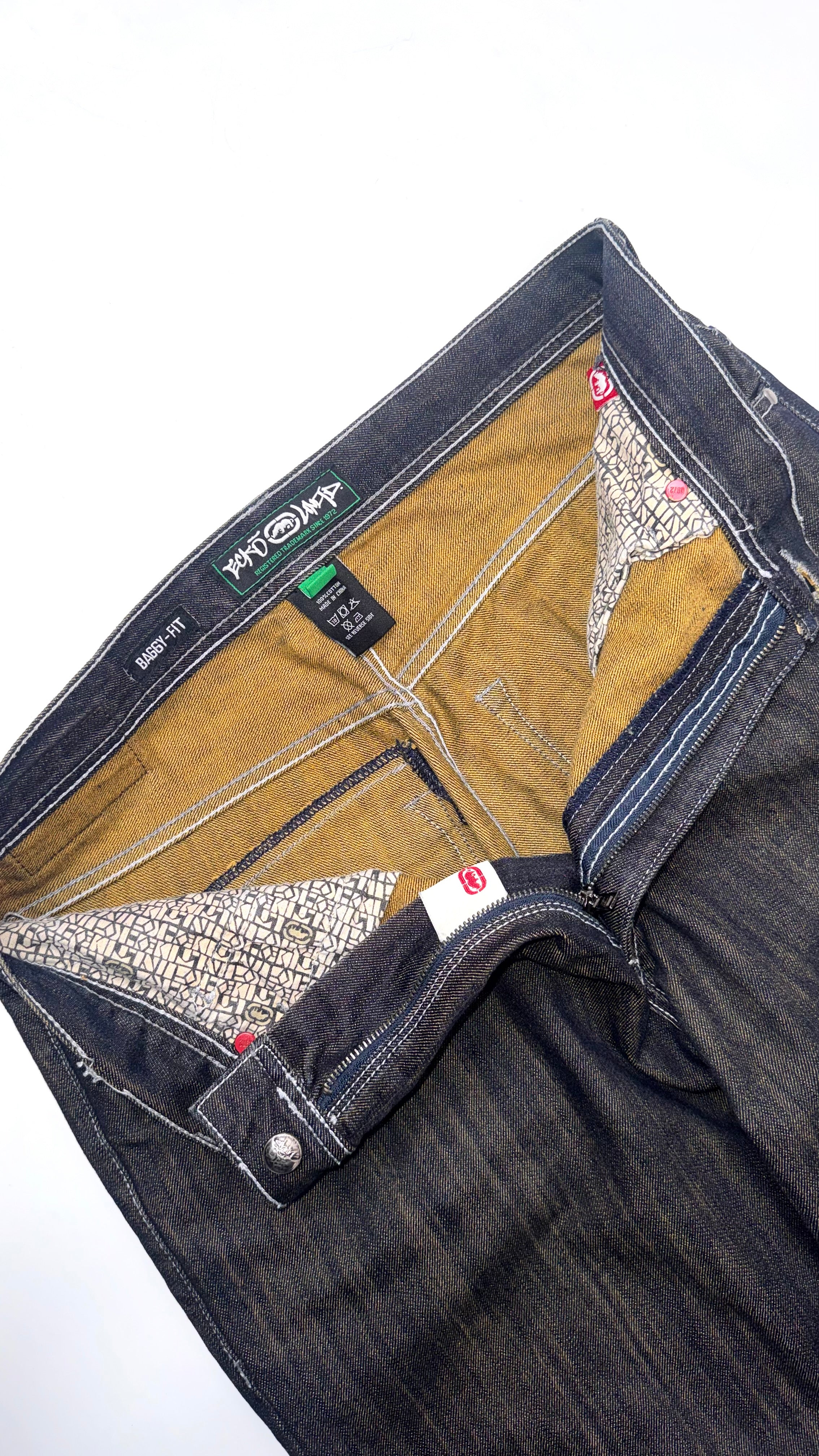 Vintage 2000s Baggy ECKO UNTD Size 34