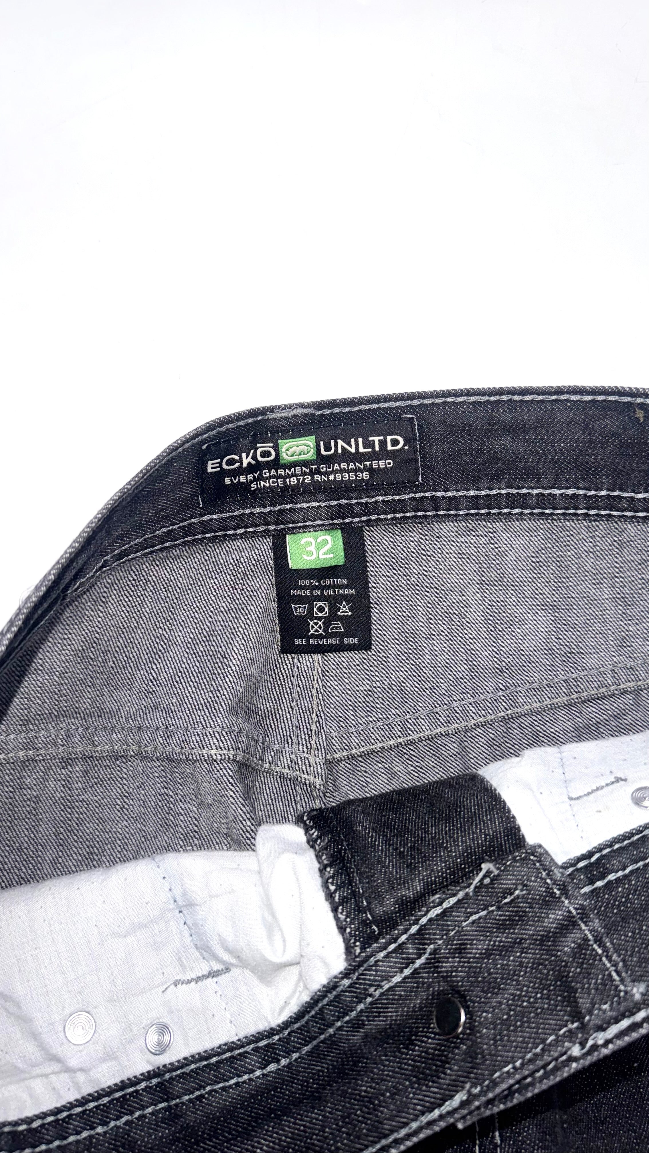Vintage 2000s Baggy ECKO UNTD Jeans Size 32