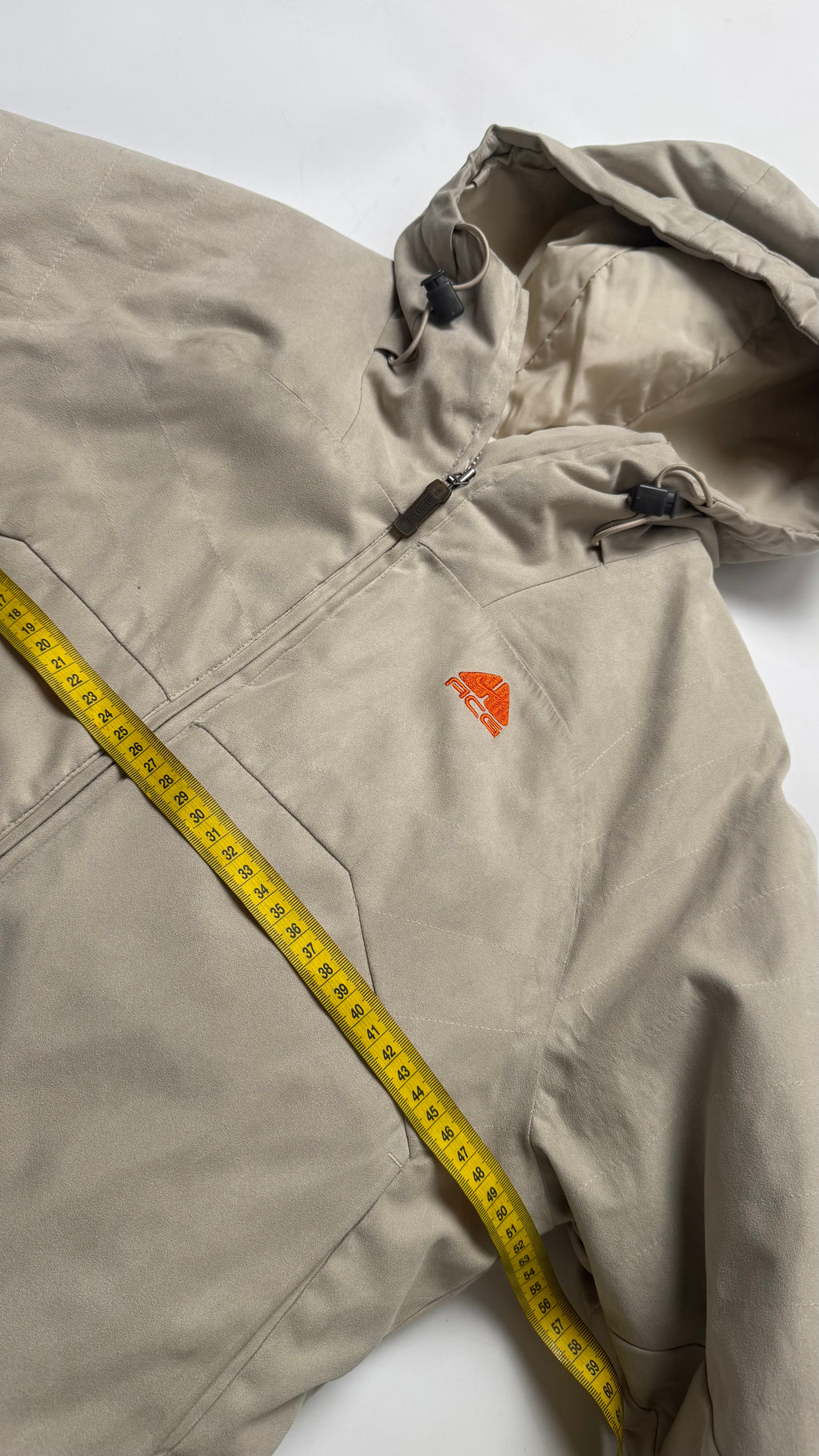 Vintage Nike ACG Women's Tan Puffer Goose Down Coat Jacket