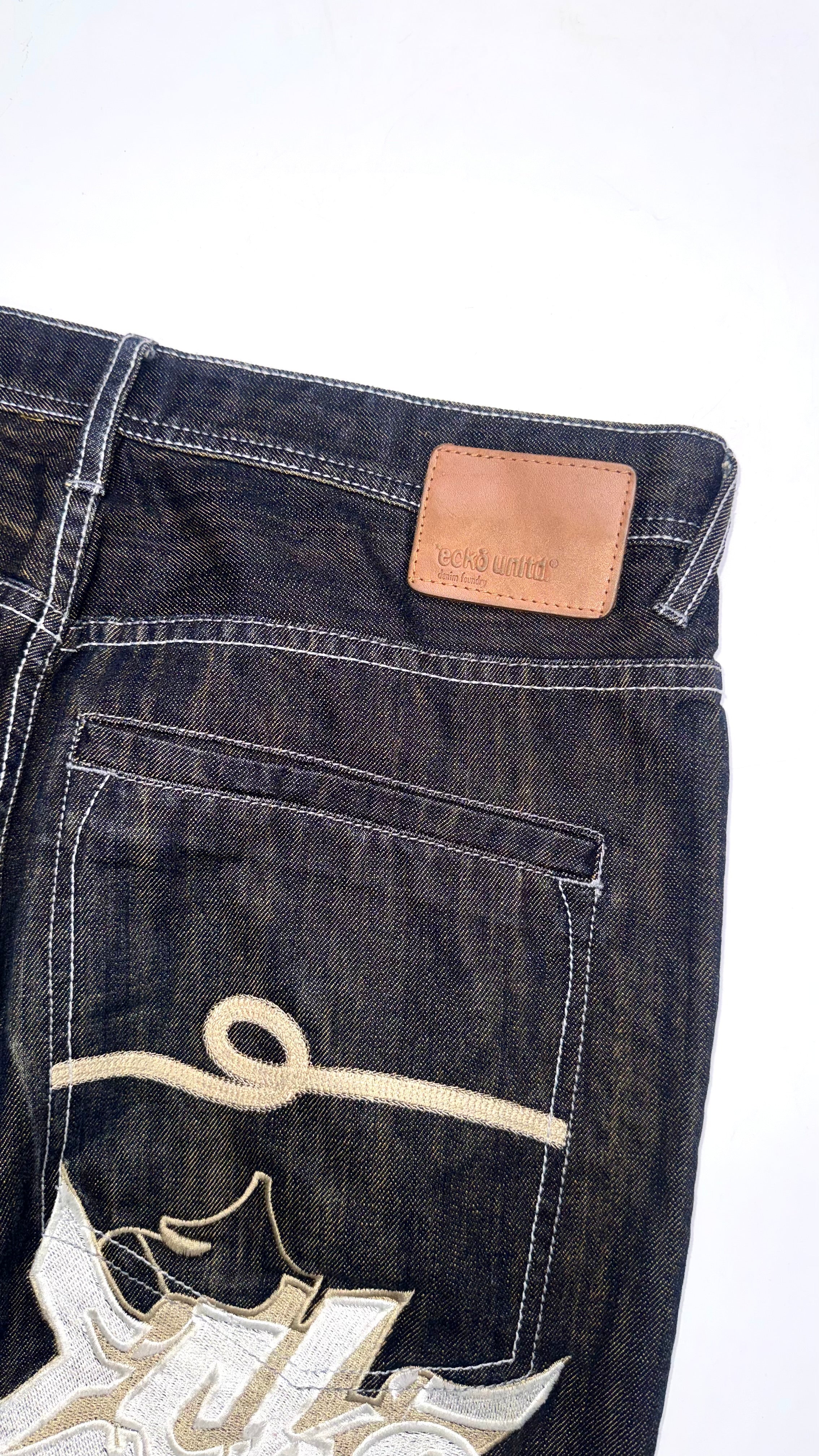 Vintage 2000s Baggy ECKO UNTD Size 34
