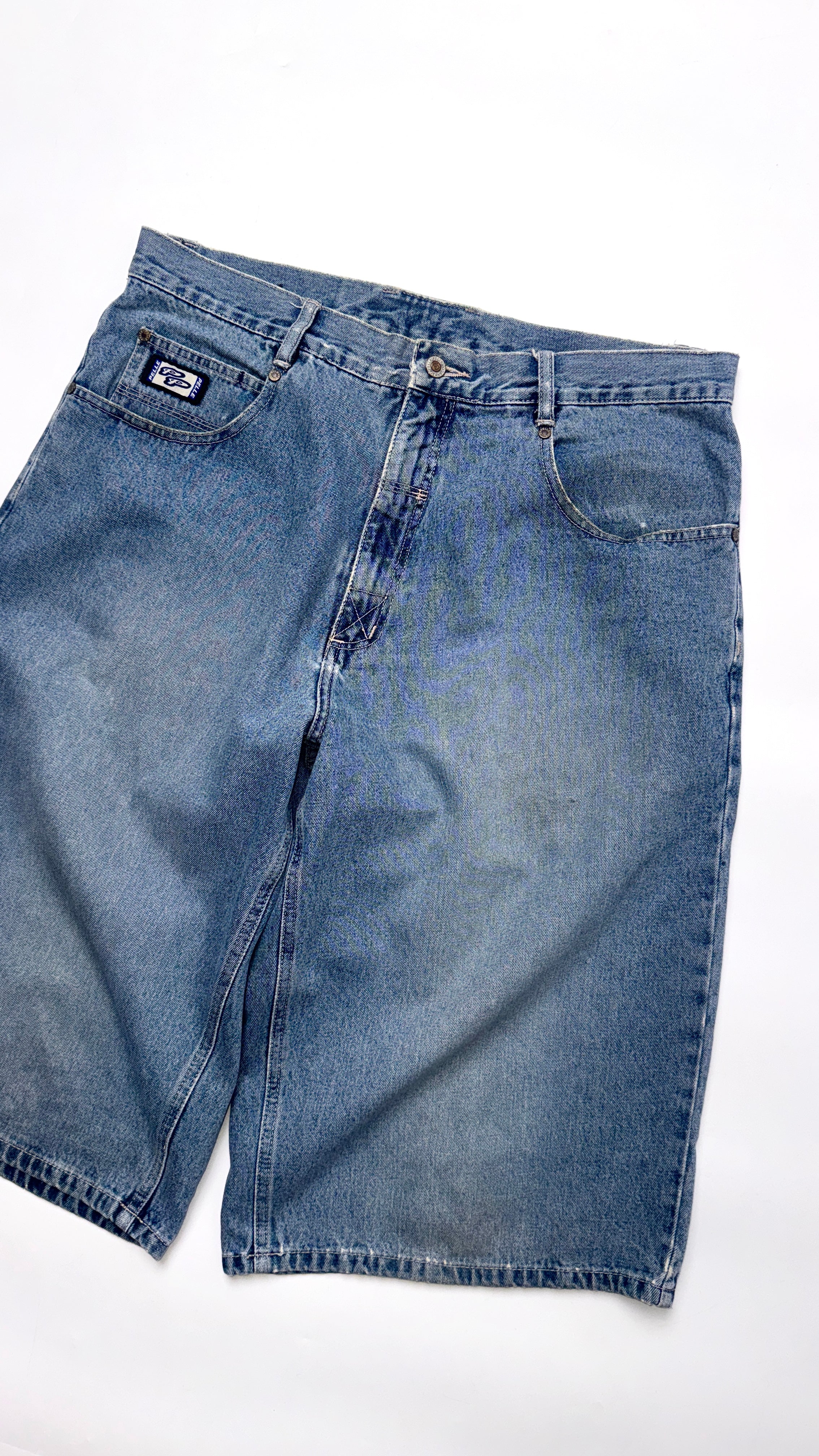 2000s Pelle Pelle Baggy Jorts