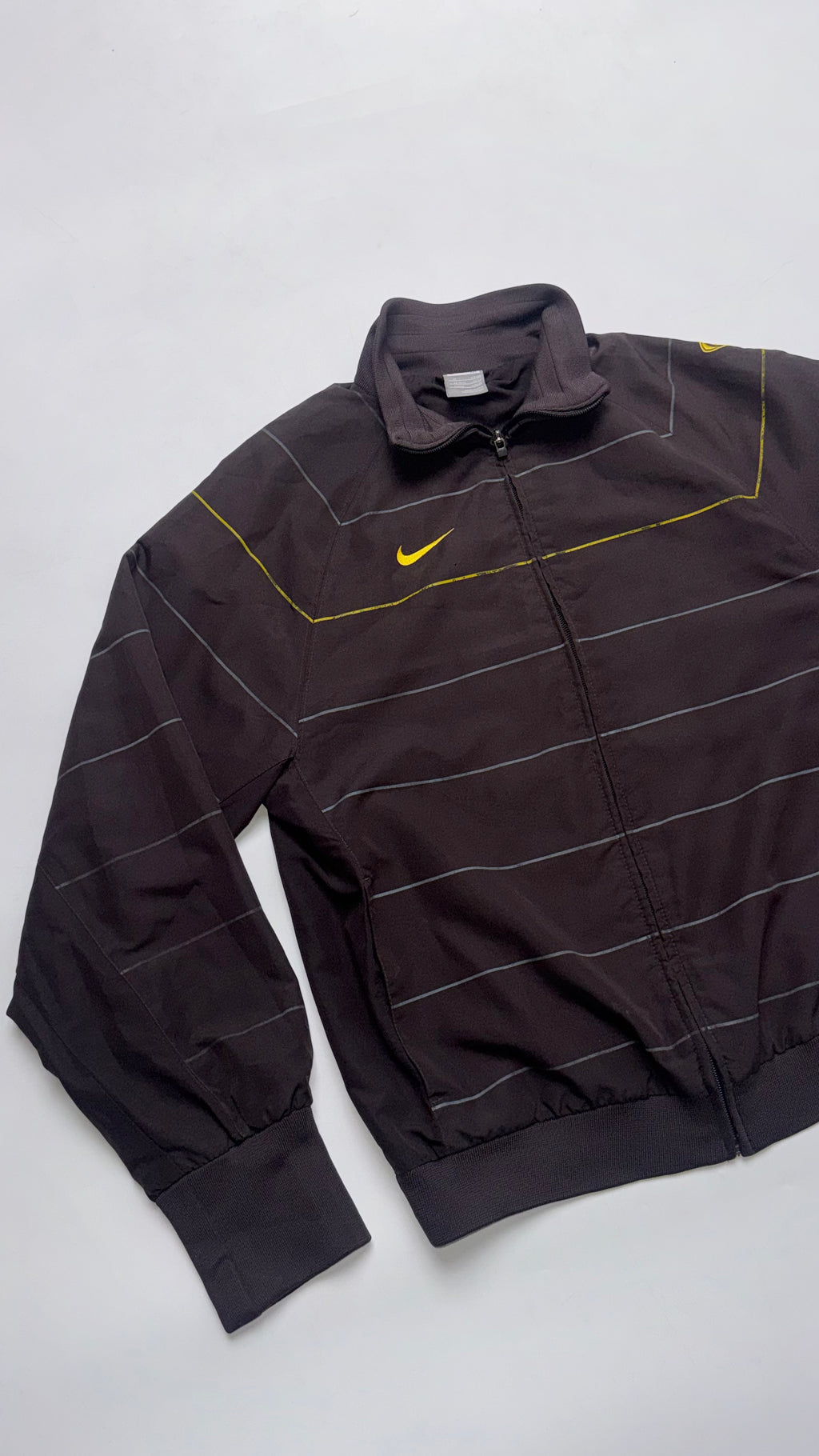 2000s Nike Brown Striped Track Jacket