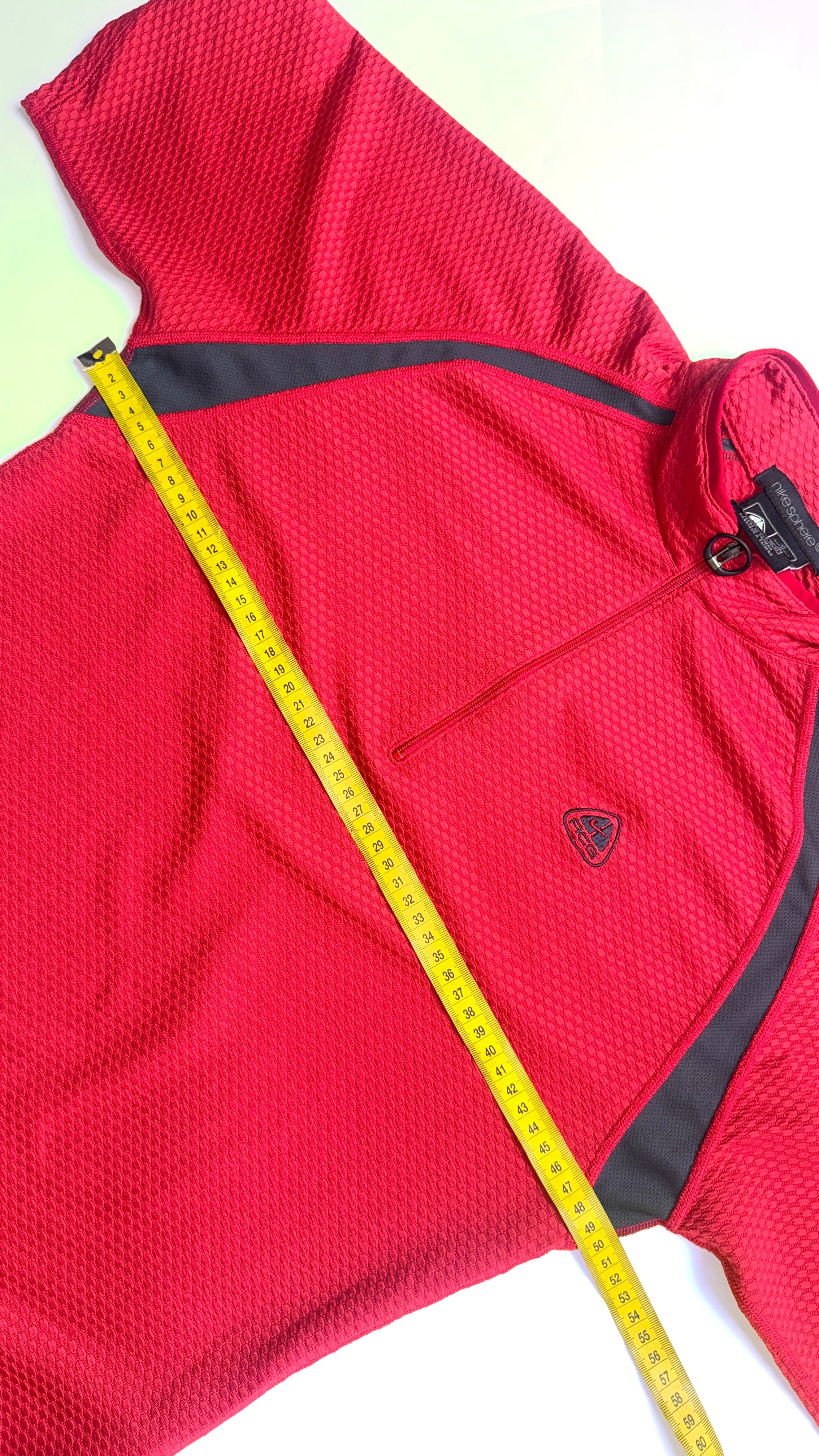 00s Nike ACG Sphere T shirt