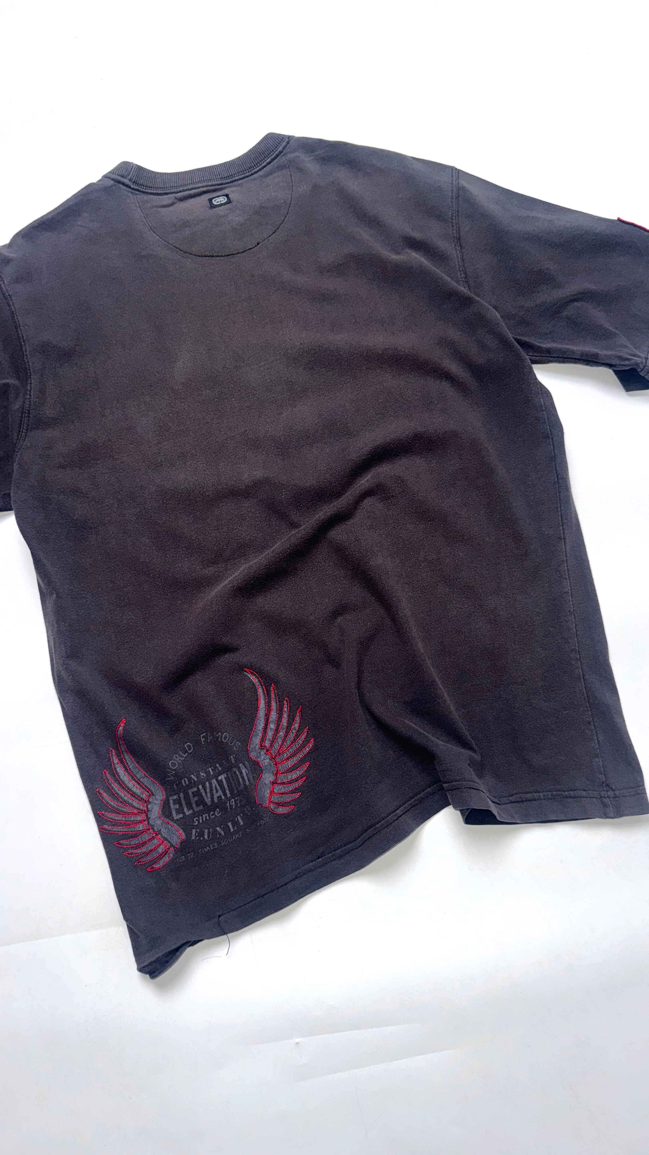 Vintage Ecko Untld Dark Brown Graphic T shirt