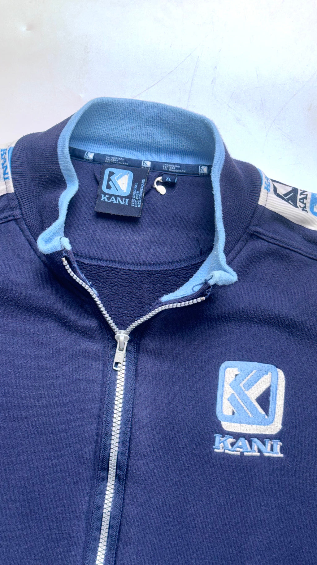 2000s Karl Kani Zip up jacket
