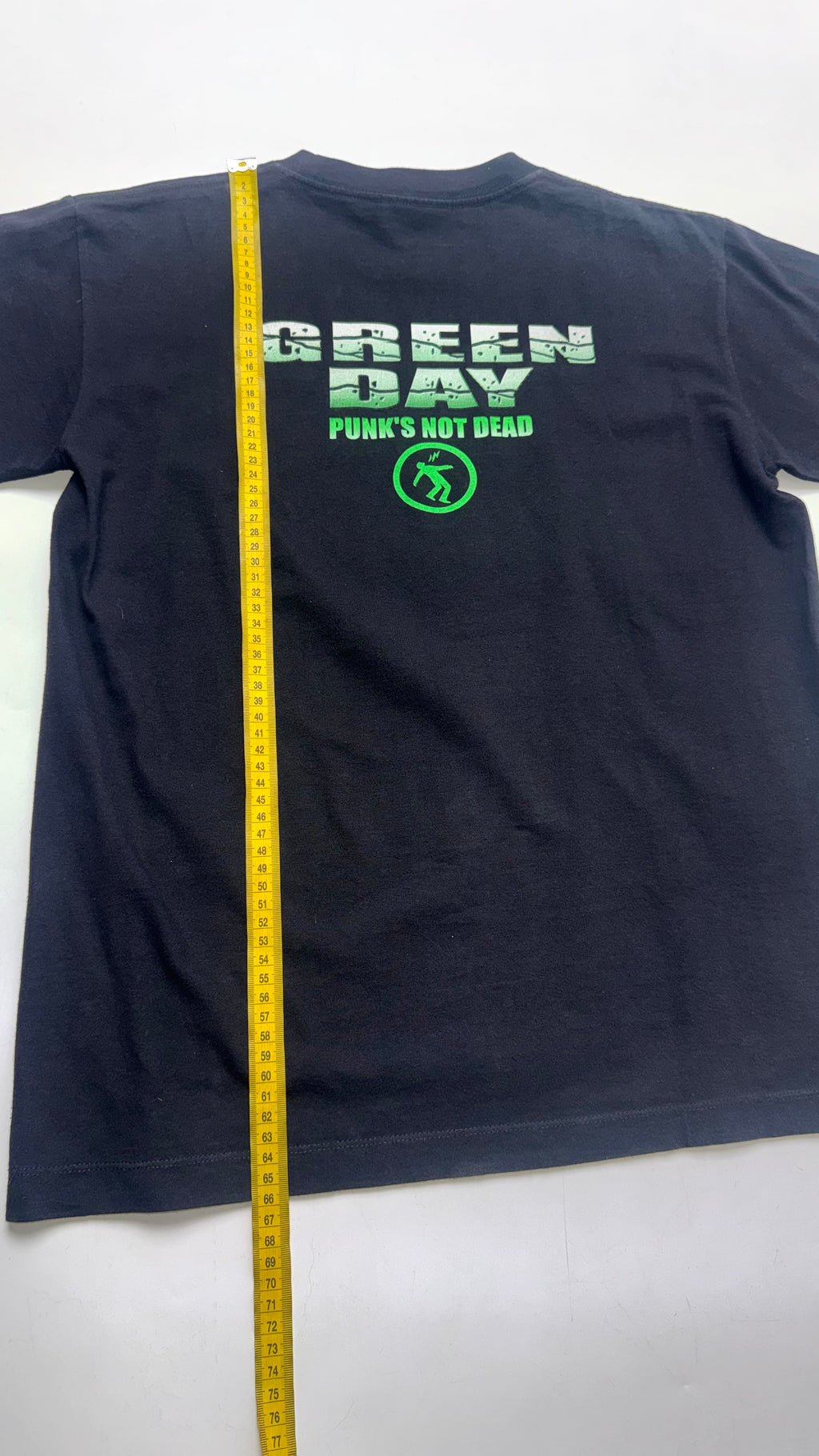 2000s Vintage “Green Day Punk’s Not Dead” Graphic T shirt