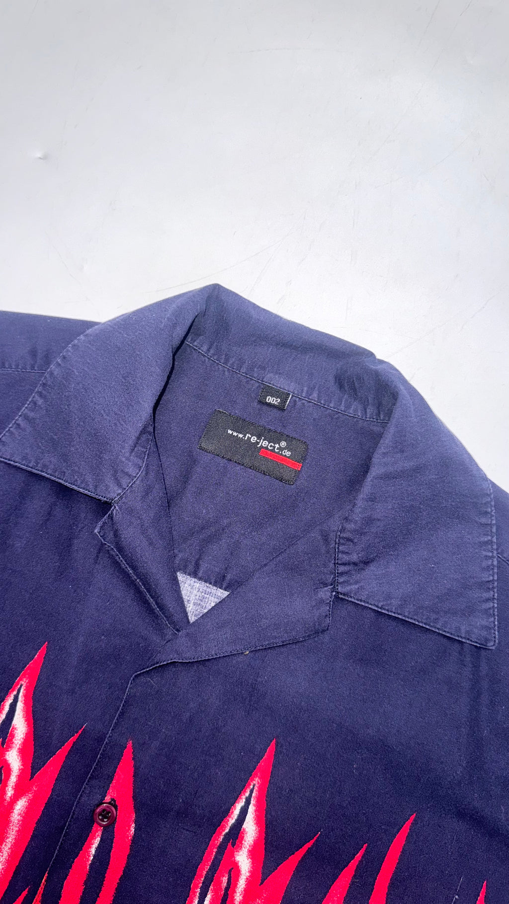 90s Vintage Graphic Button up shirt
