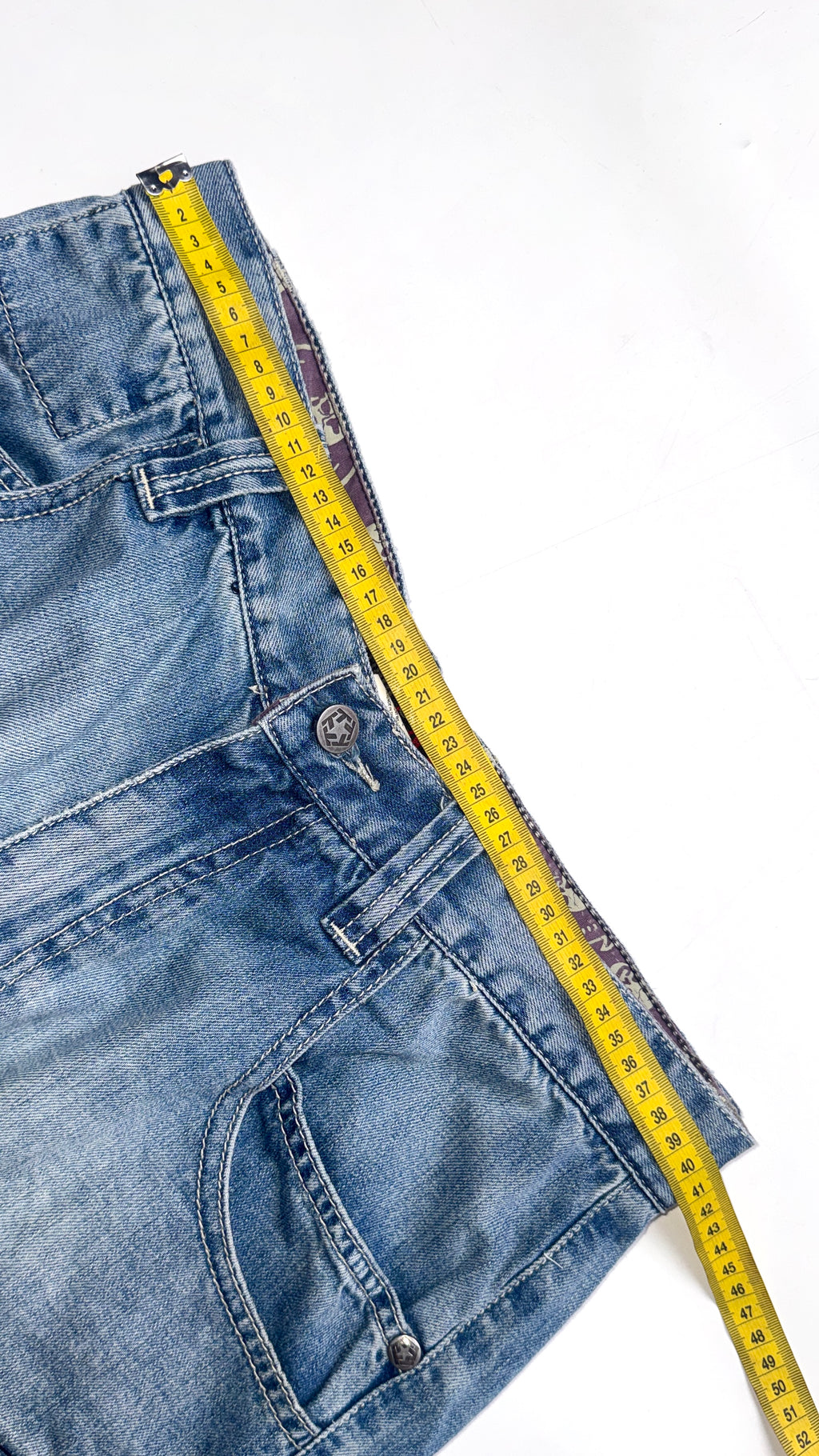 2000s Tribal Baggy Jorts
