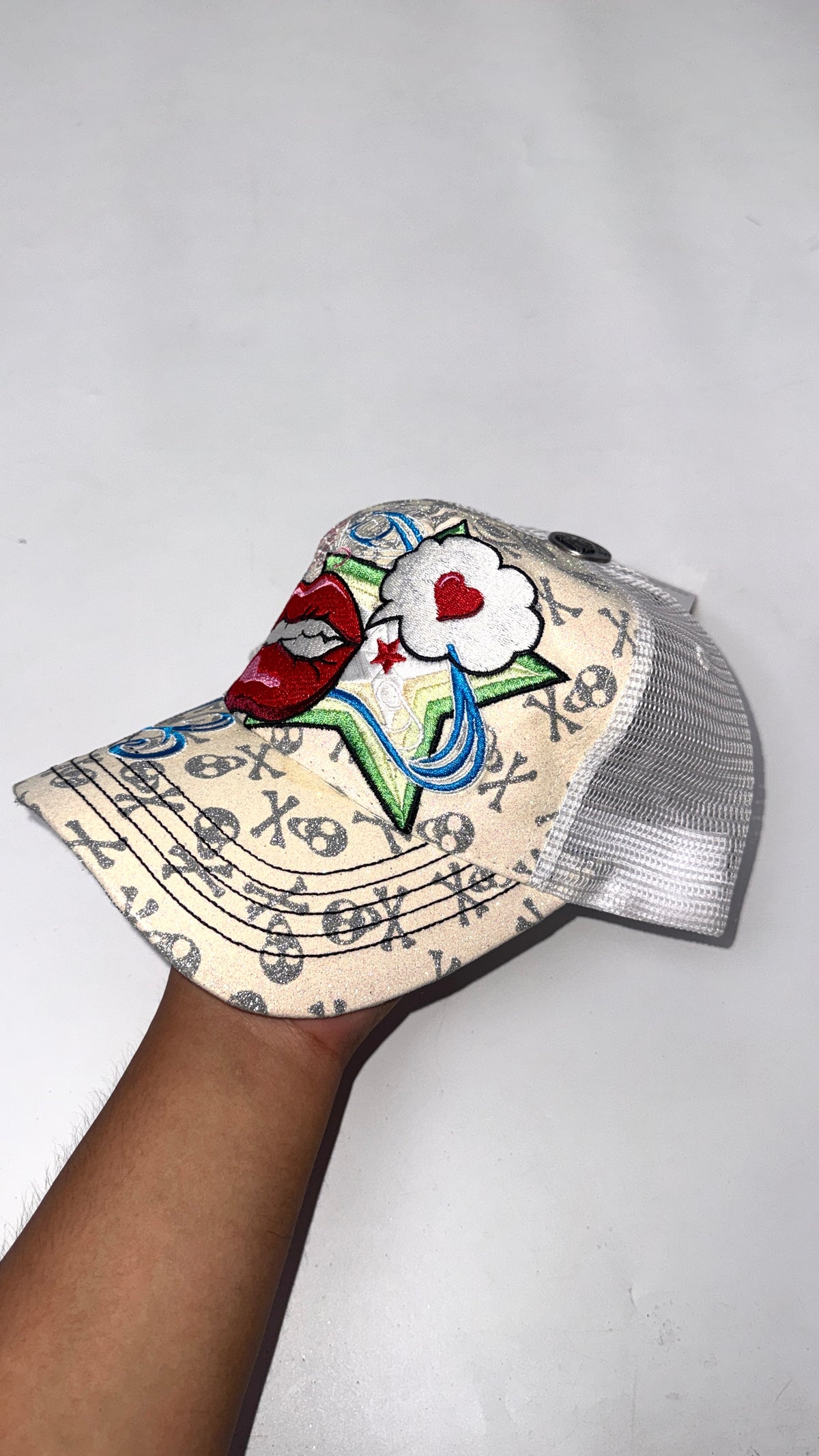 Y2K Ed Hardy “Lips & Flower” Cap