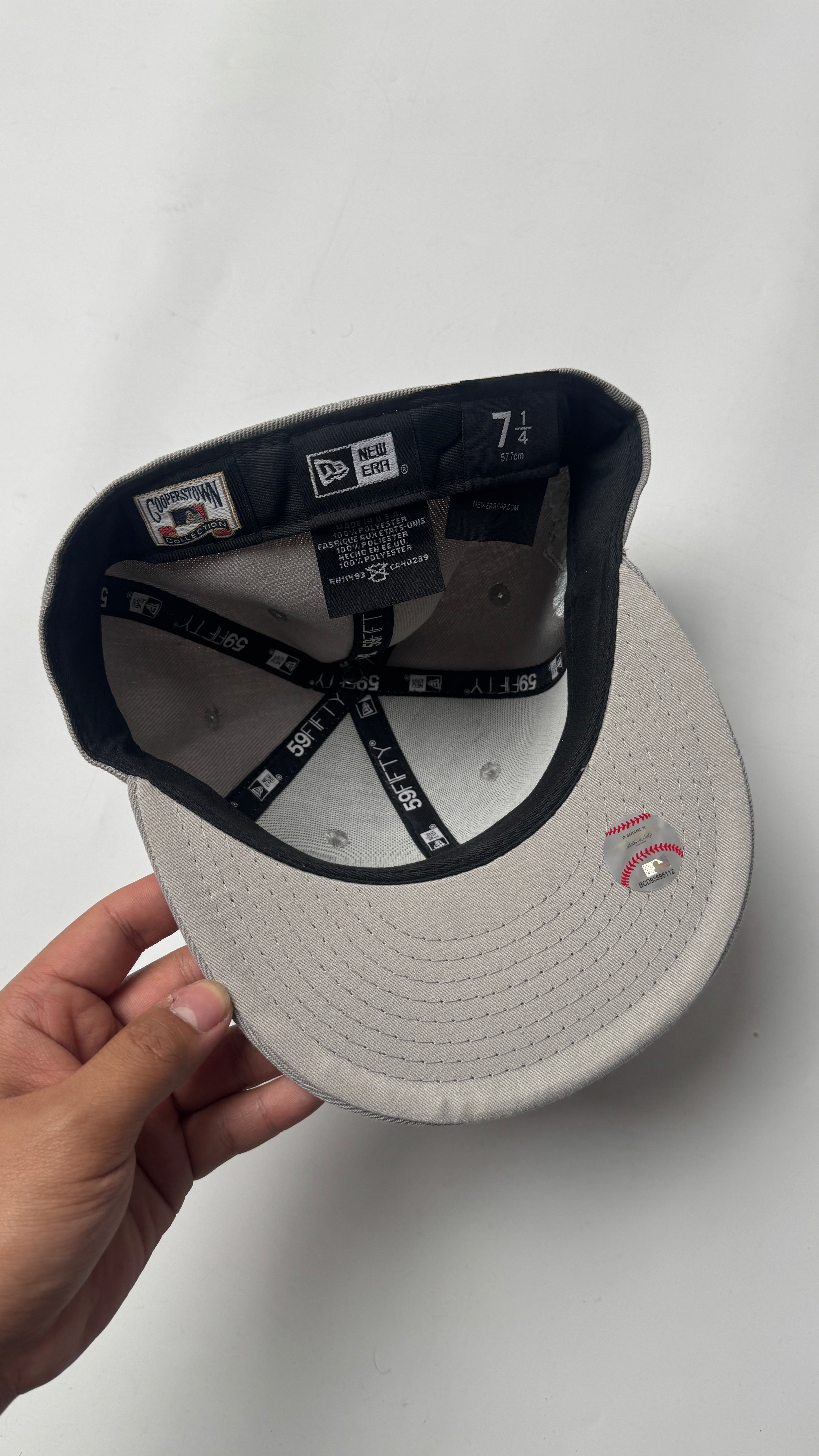 New Era Grey “LA” Cap